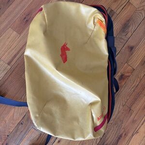 Cotopaxi alpa 28L travel backpack